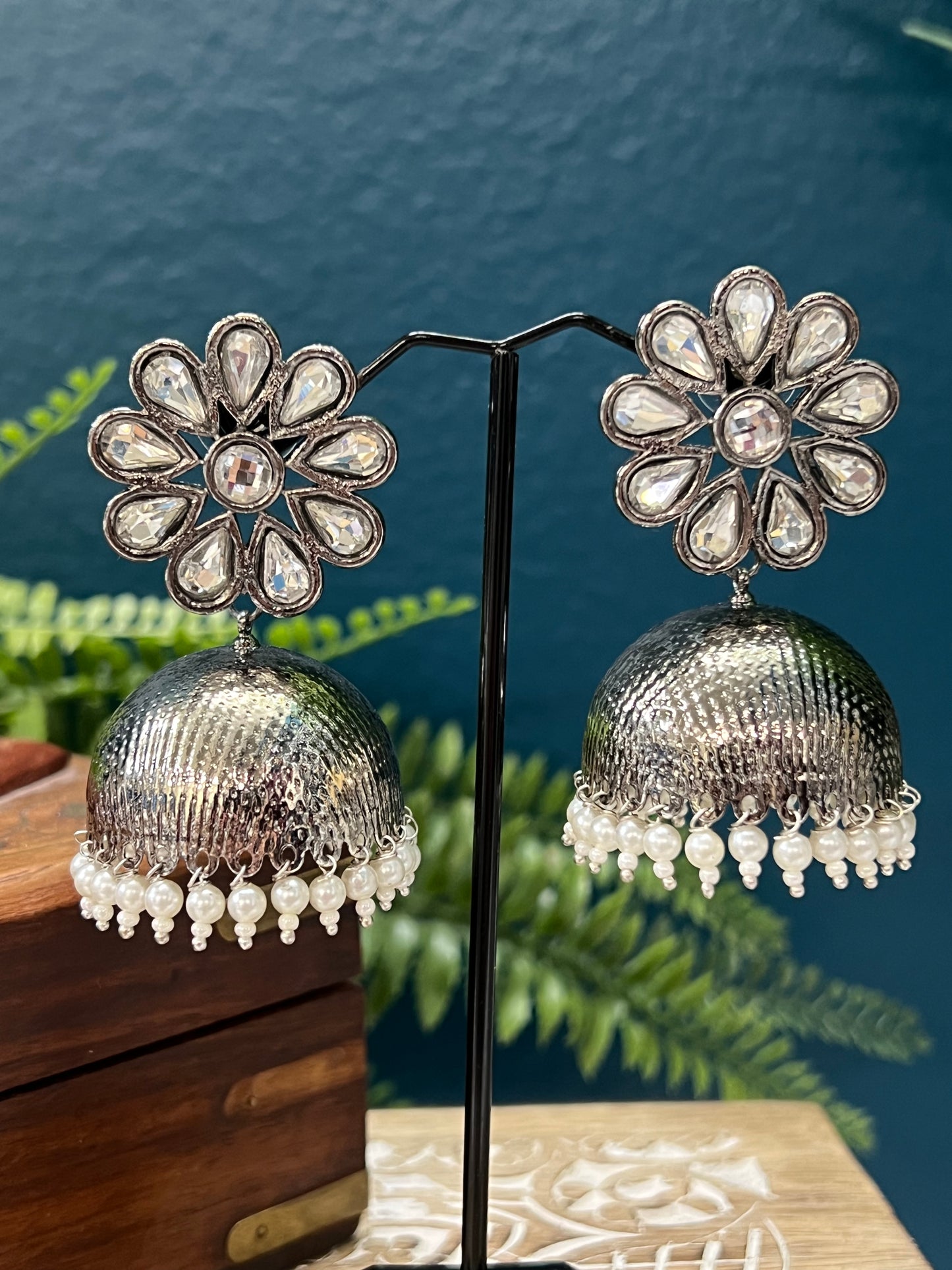 Black metal base kundan oxi German silver jhumki earring