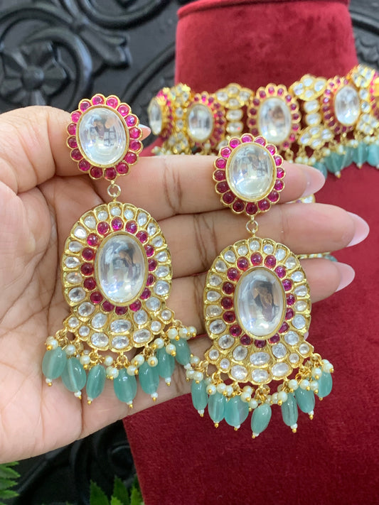 Uncut kundan premium statement choker set cookie