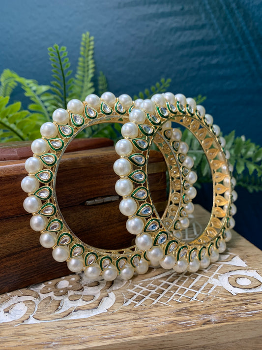 Kundan bangle titli witj green meena work and pearl