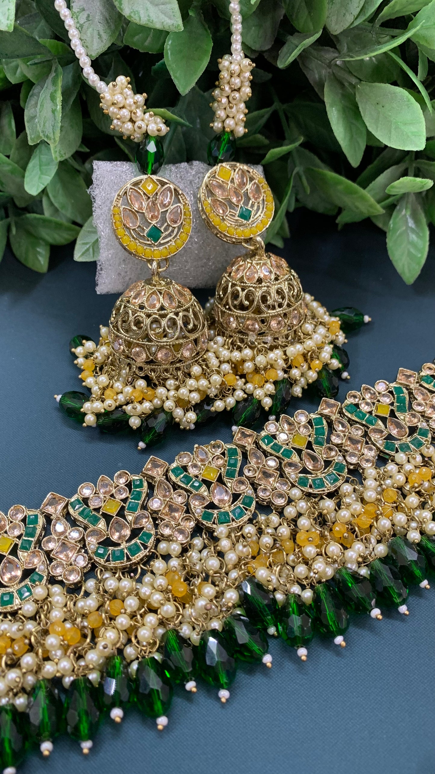 Mayflower choker necklace set with jhumar