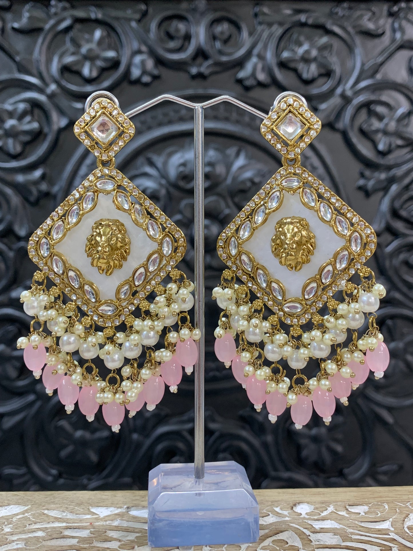Amaya statement sabyasachi fashion earring tiger detail blush pink/ pastel pink