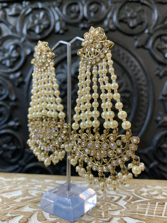 Savana polki fashion statement earring pearl/ gold
