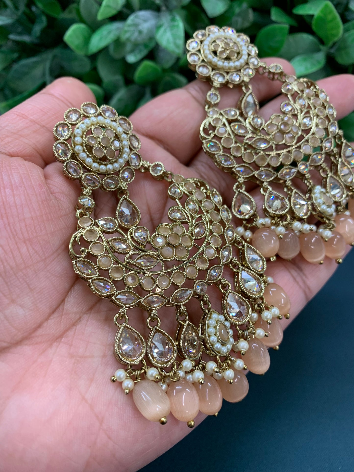 Sophia polki jhumki earring antique polk/ gold /nude peach