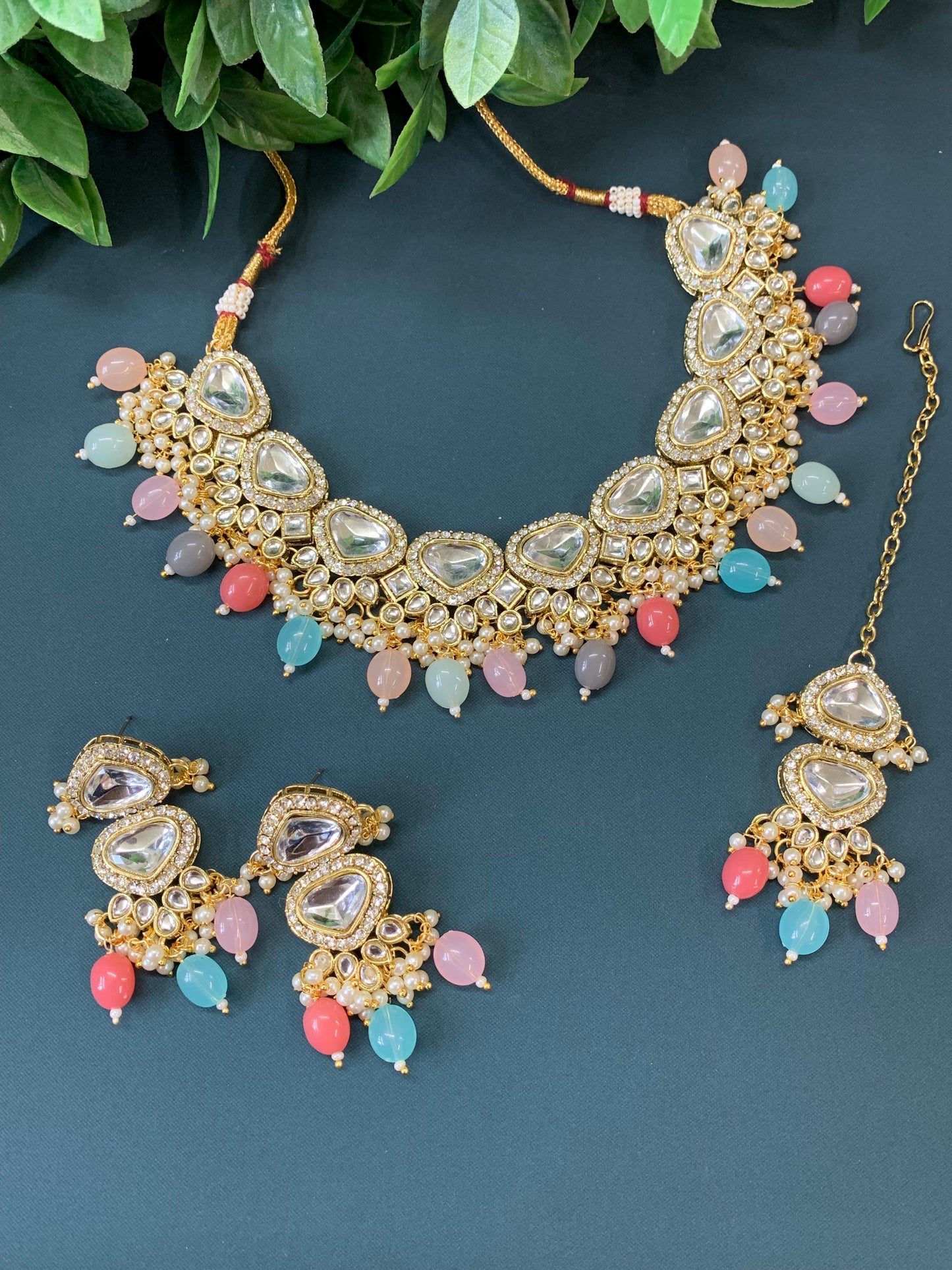 Anuradha kundan choker / necklace pastel multi