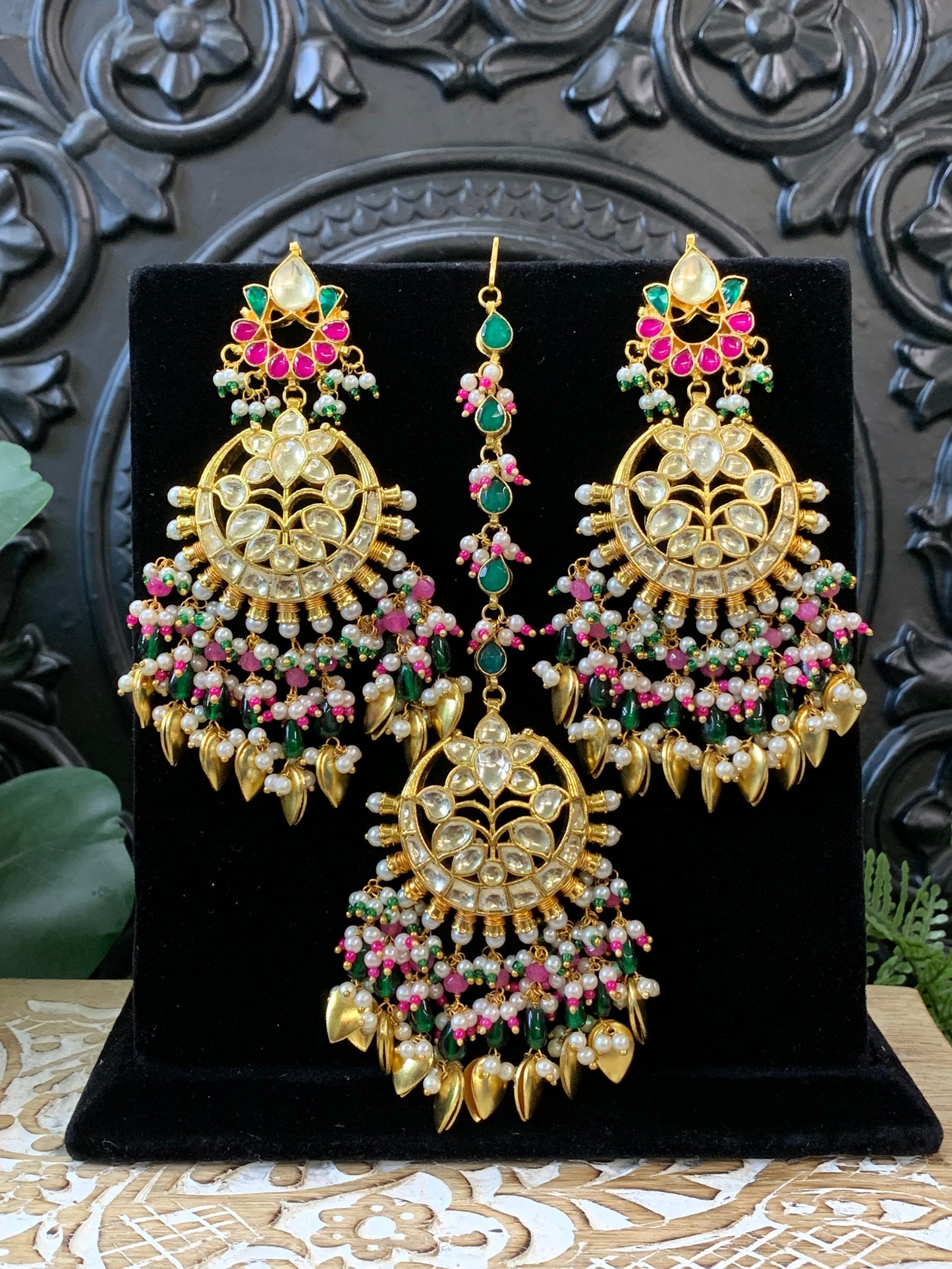 Ajra Pachi kundan earring tikka multi