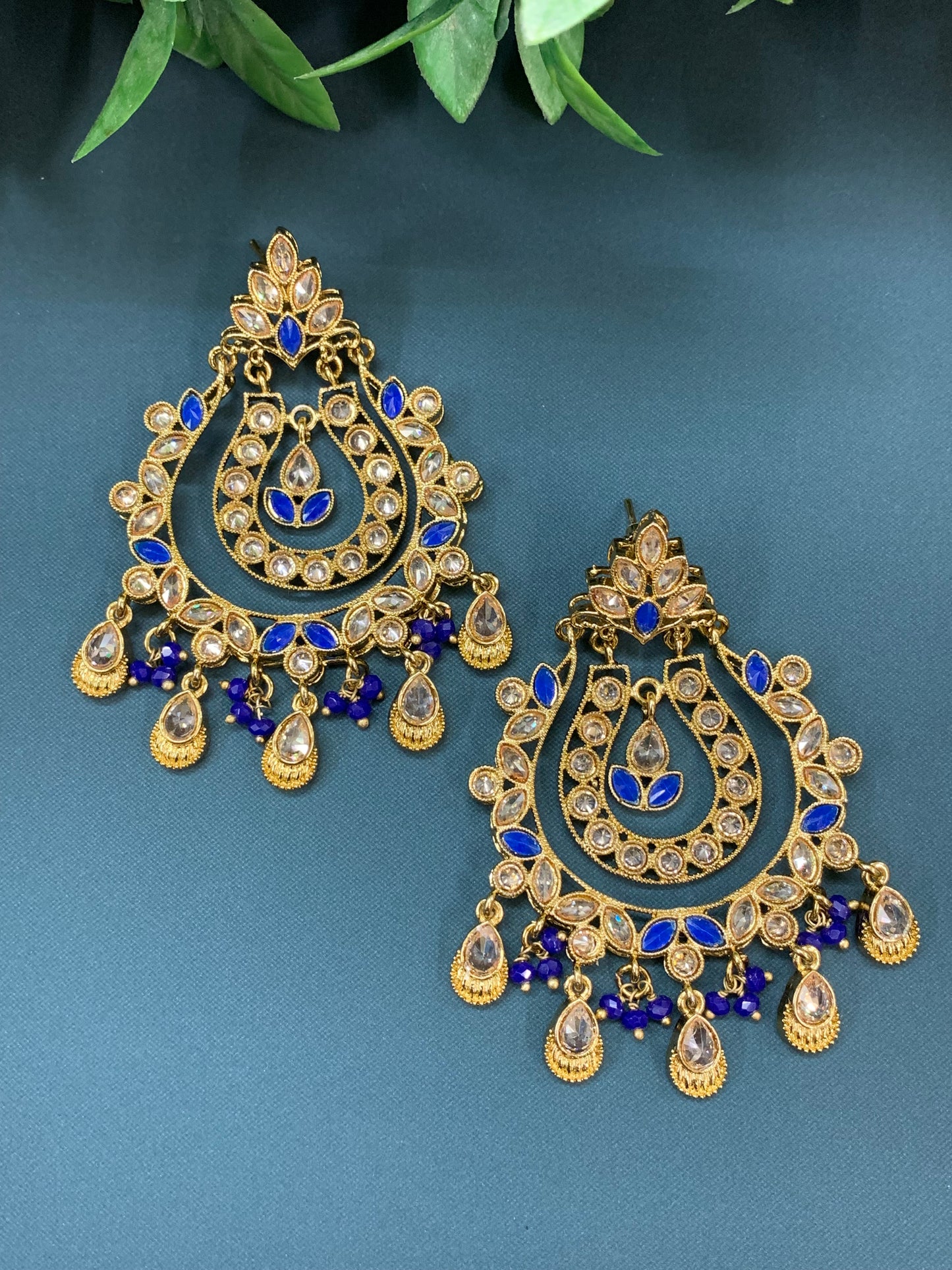 Bonnie polki chandbali earring antique/ dark blue
