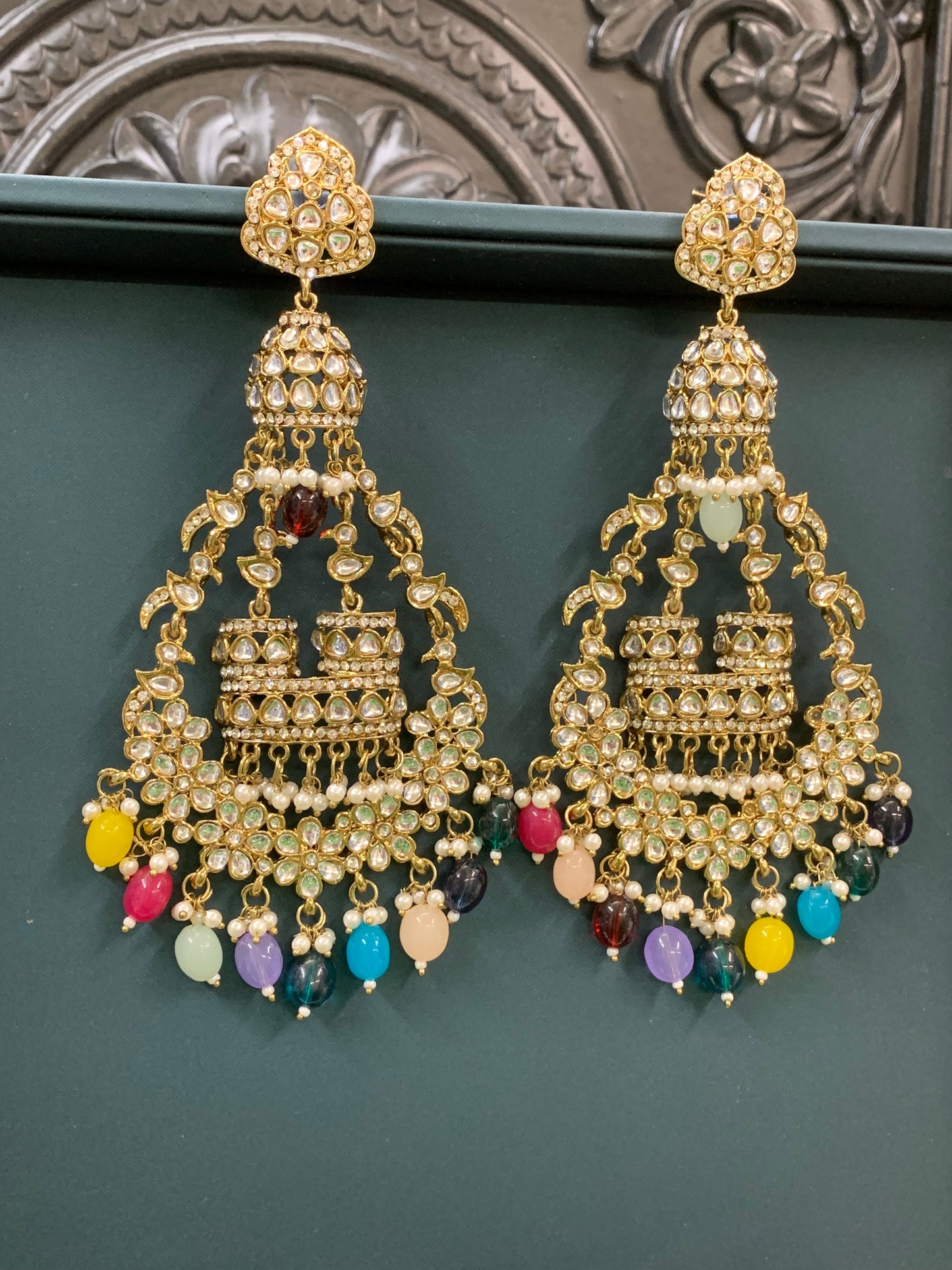 Nicole kundan fashion statement earring set gold/multi