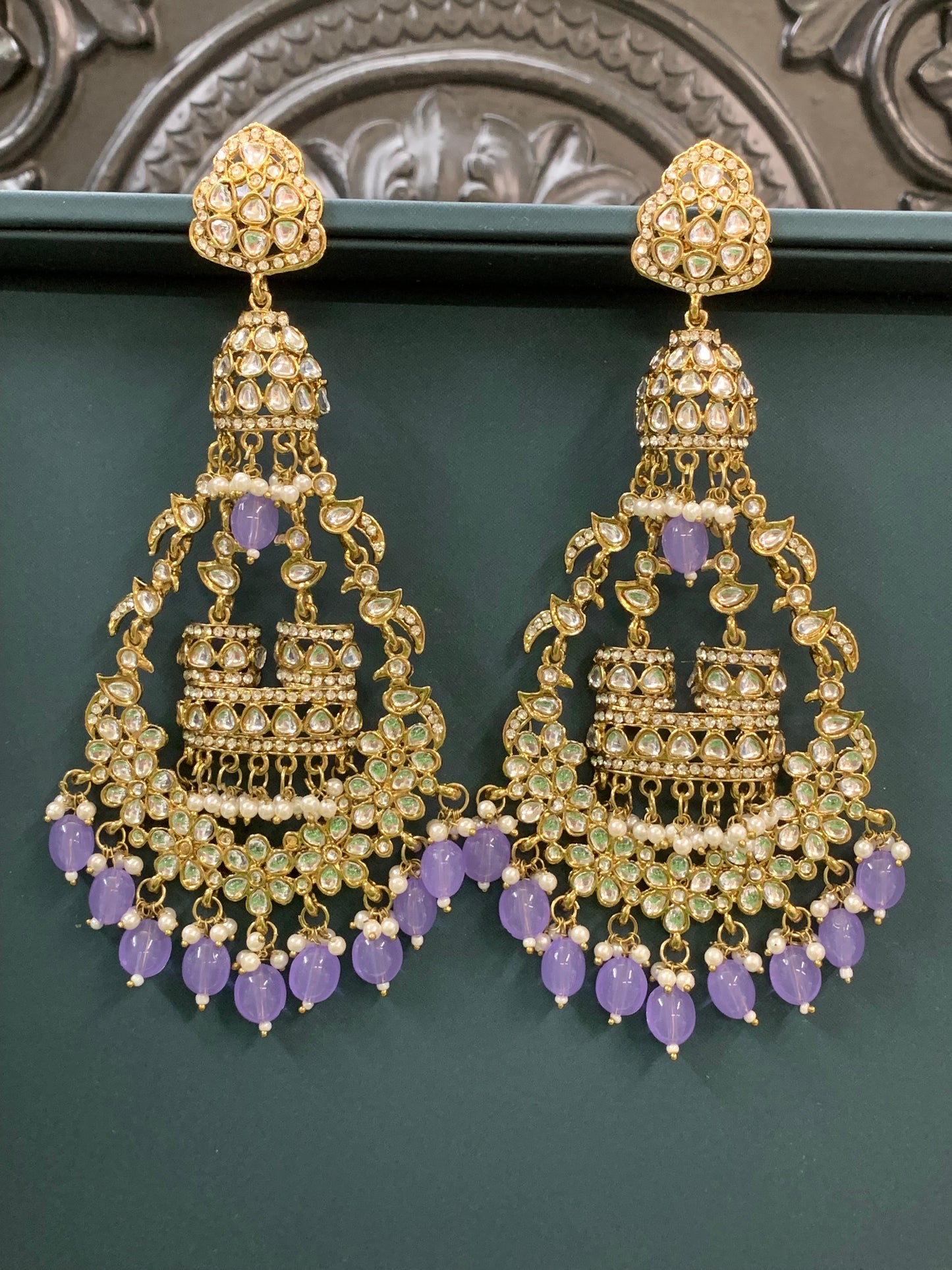 Nicole kundan fashion statement earring set gold/lavender /lilac