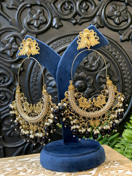 Sue fashion statement Chandbali earring black