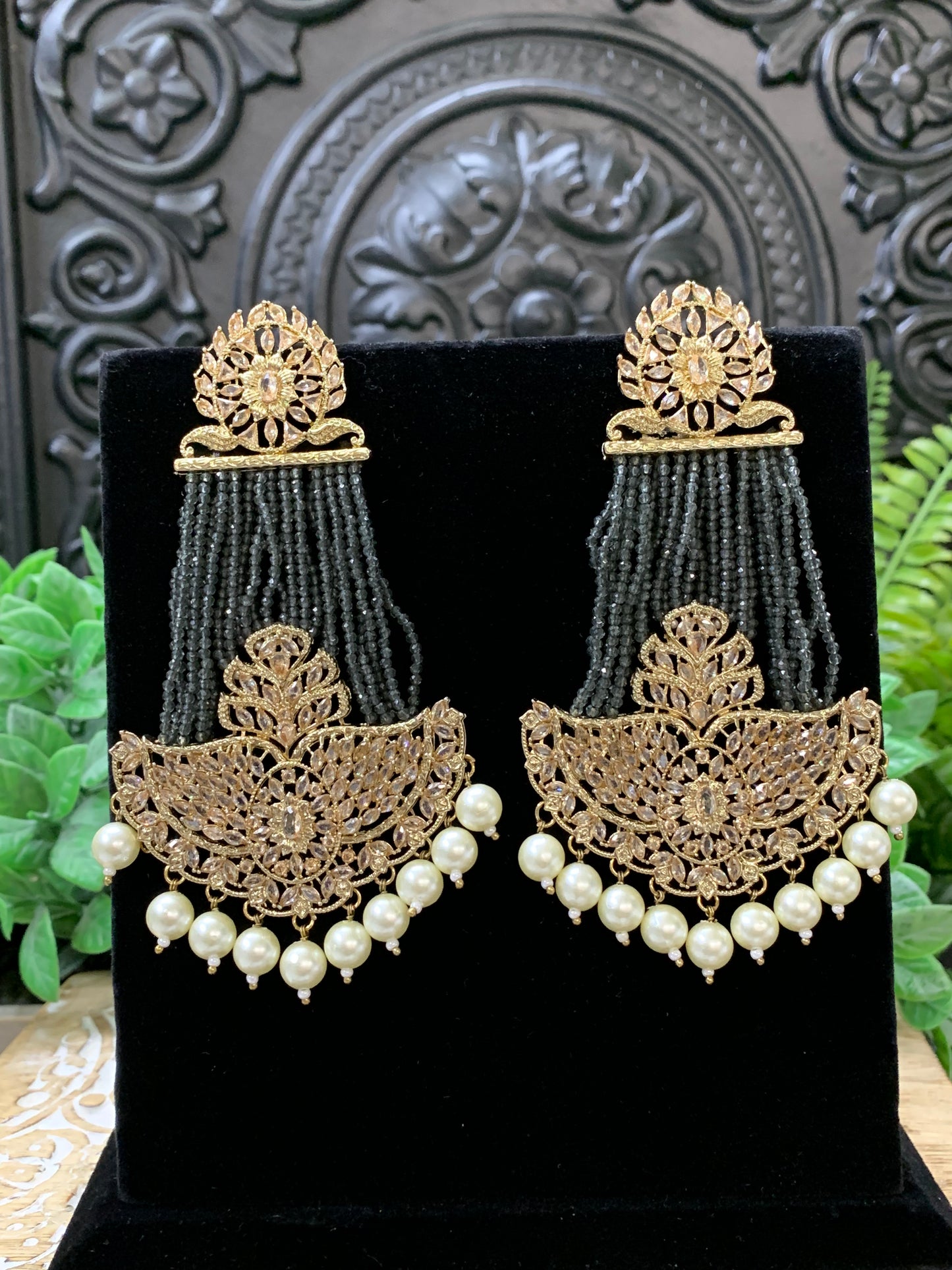 Sage polki fashion statement earring grey