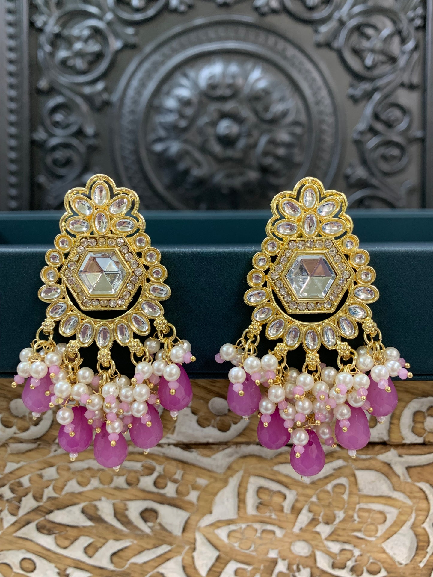 Jill gold kundan stud earring with crystal drops lavender / lilac