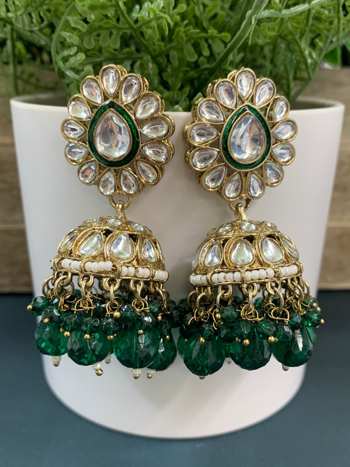 Saniya kundan jhumki/ jhumka earring emerald green