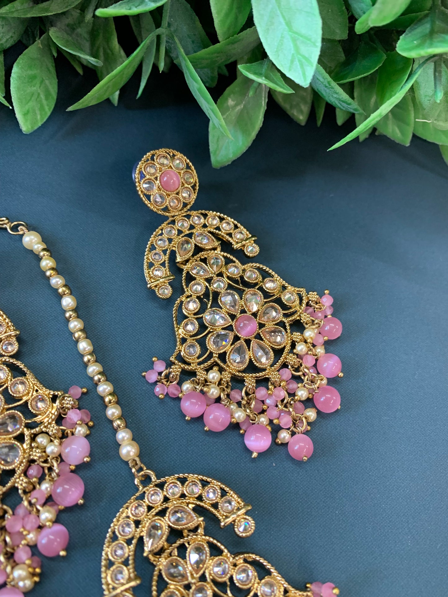 Enaya reverse popki tikka set chandbali style onion pink