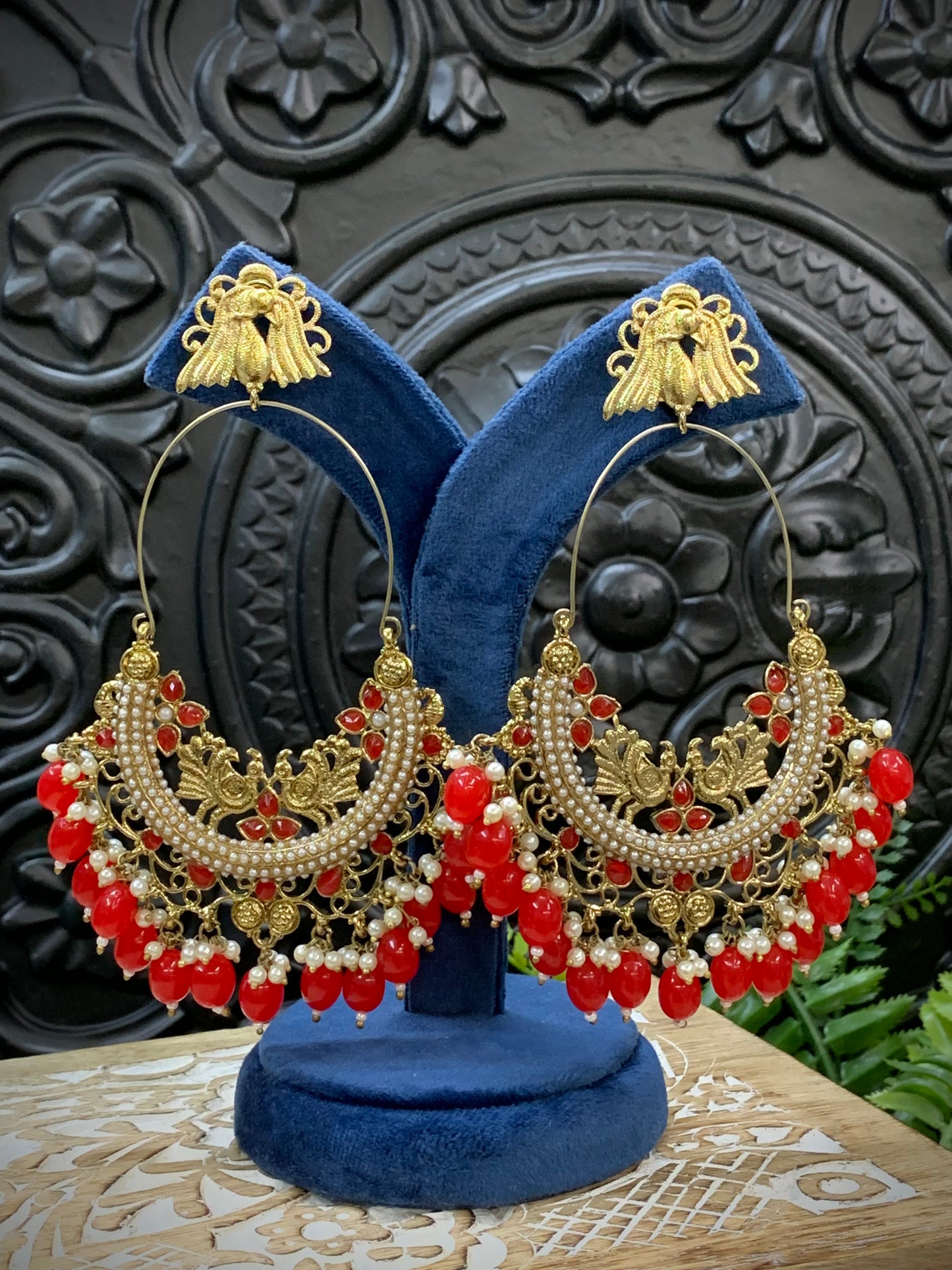 Sue fashion statement Chandbali earring red