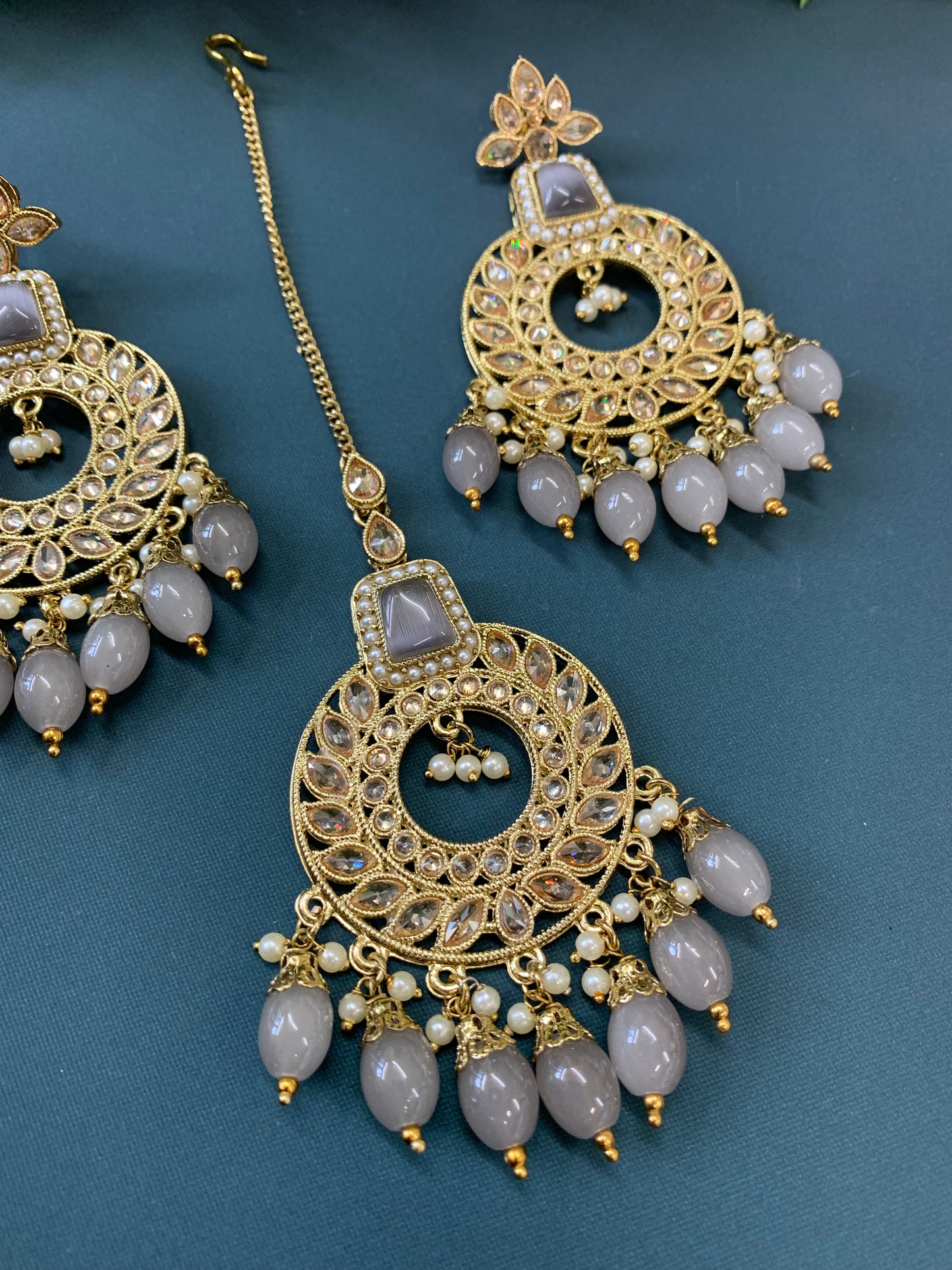 Alira tikka set polki earring tikka set grey