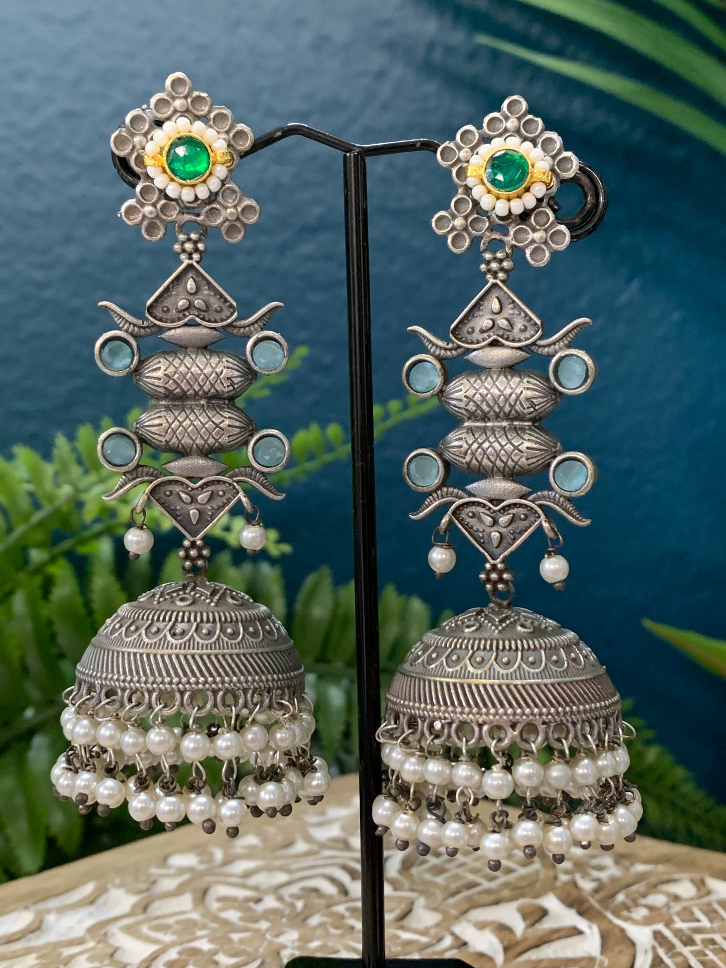 Silver replica statement jhumki earring with pachi kundan details