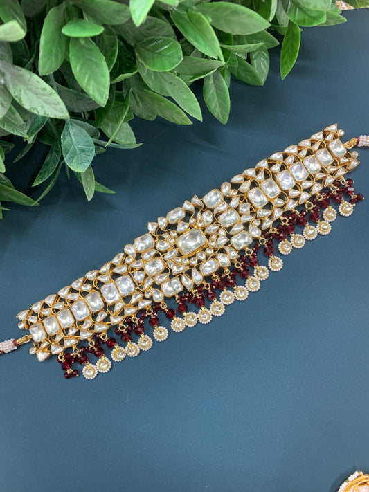 Farin pachi kundan choker set in maroon red