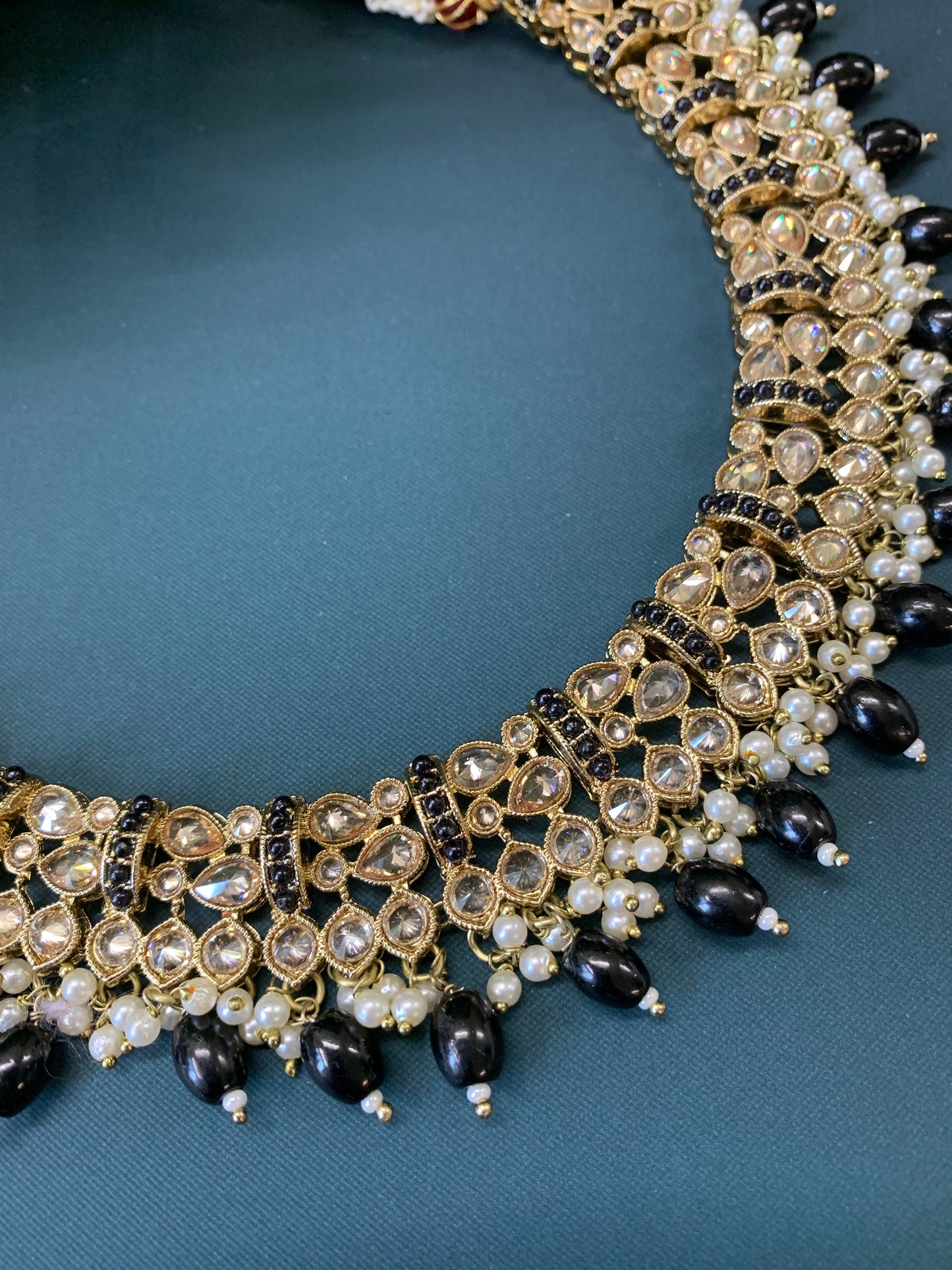 Allan polki necklace with jhumki tikka black