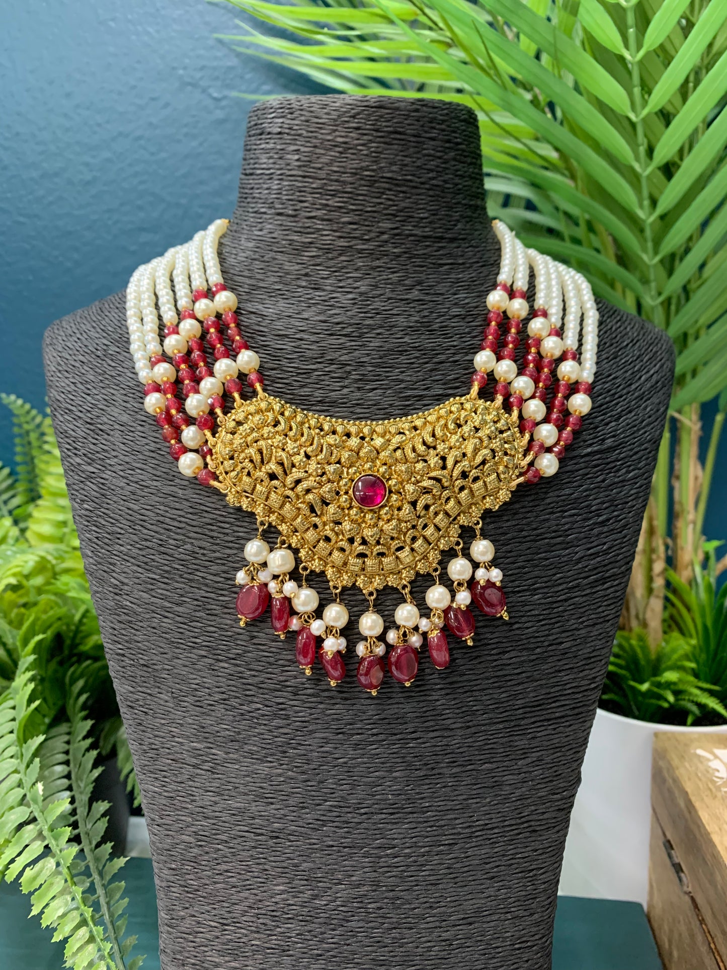 Sayeed Gold plated traditional choker / necklace