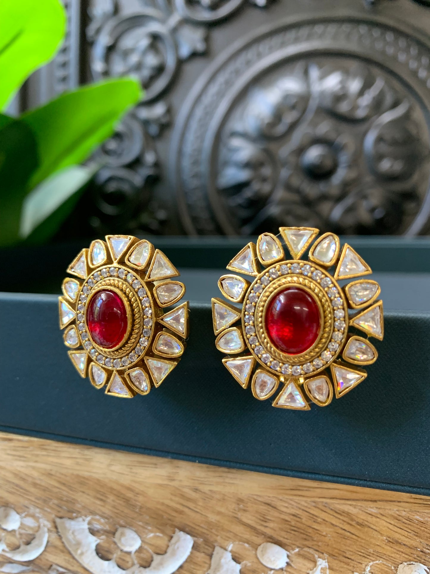 Arti Moissanite stud/ top earring