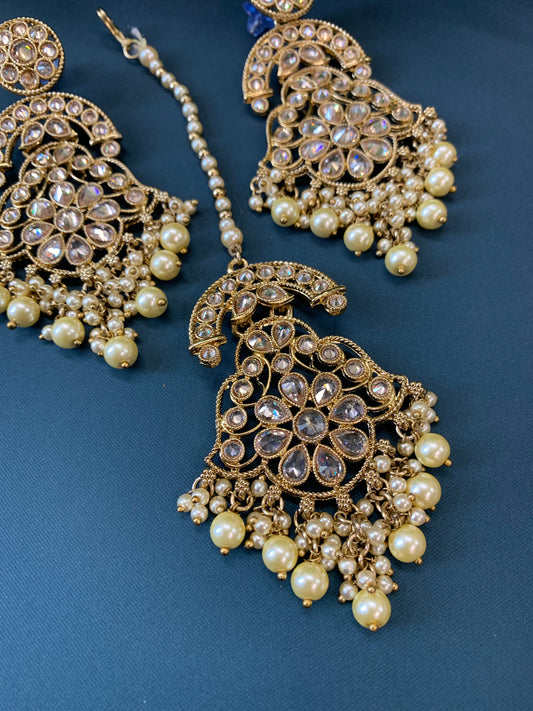 Enaya reverse popki tikka set chandbali style gold / pearl / white
