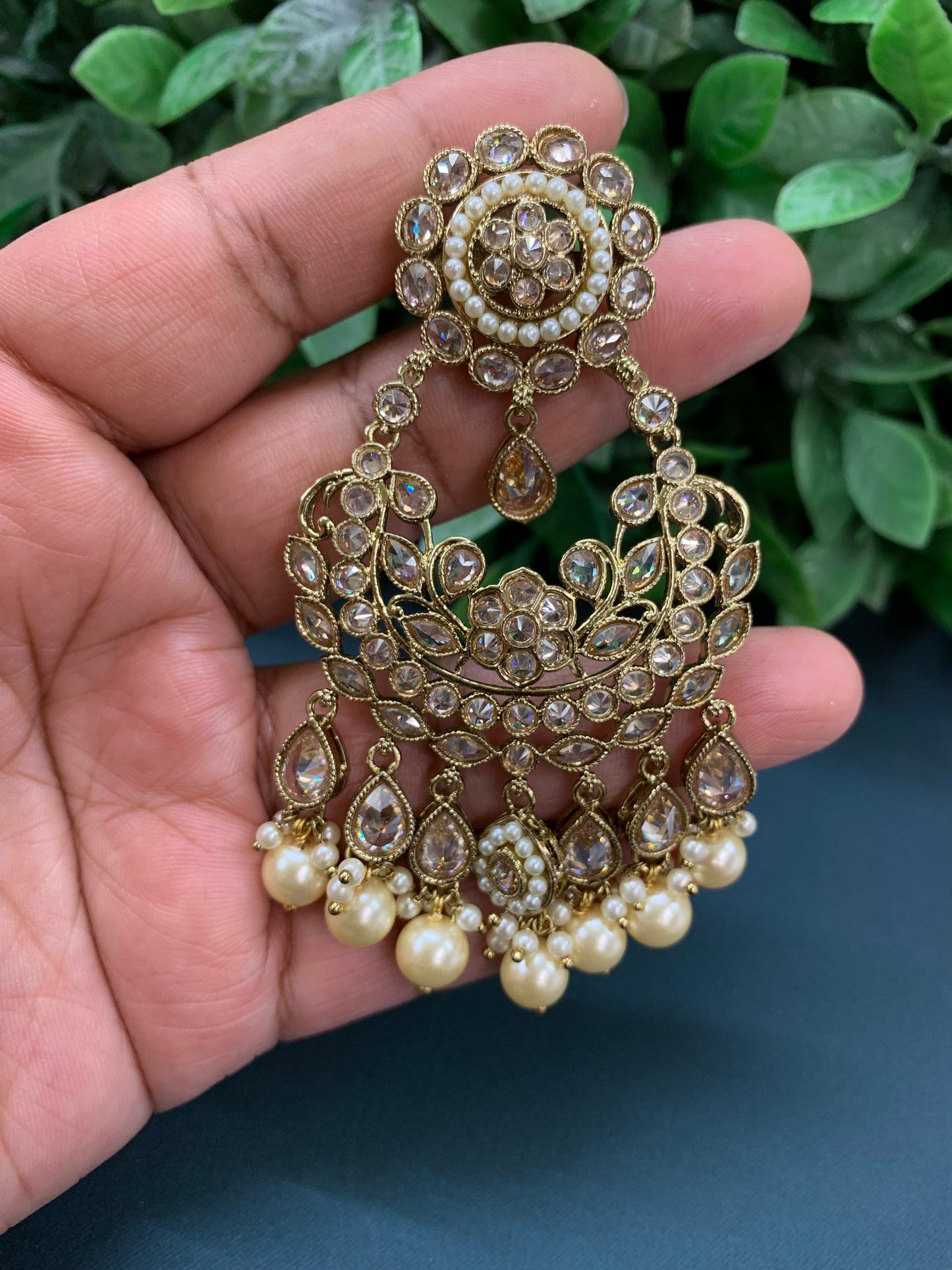 Sophia polki jhumki earring antique polk/ gold / pearl