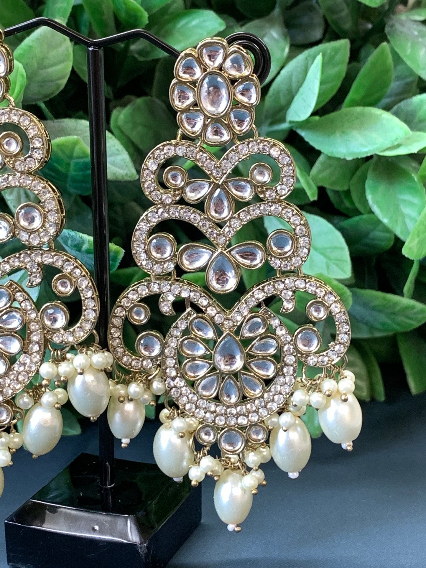 Palak kundan fashion chandbali style earring set black