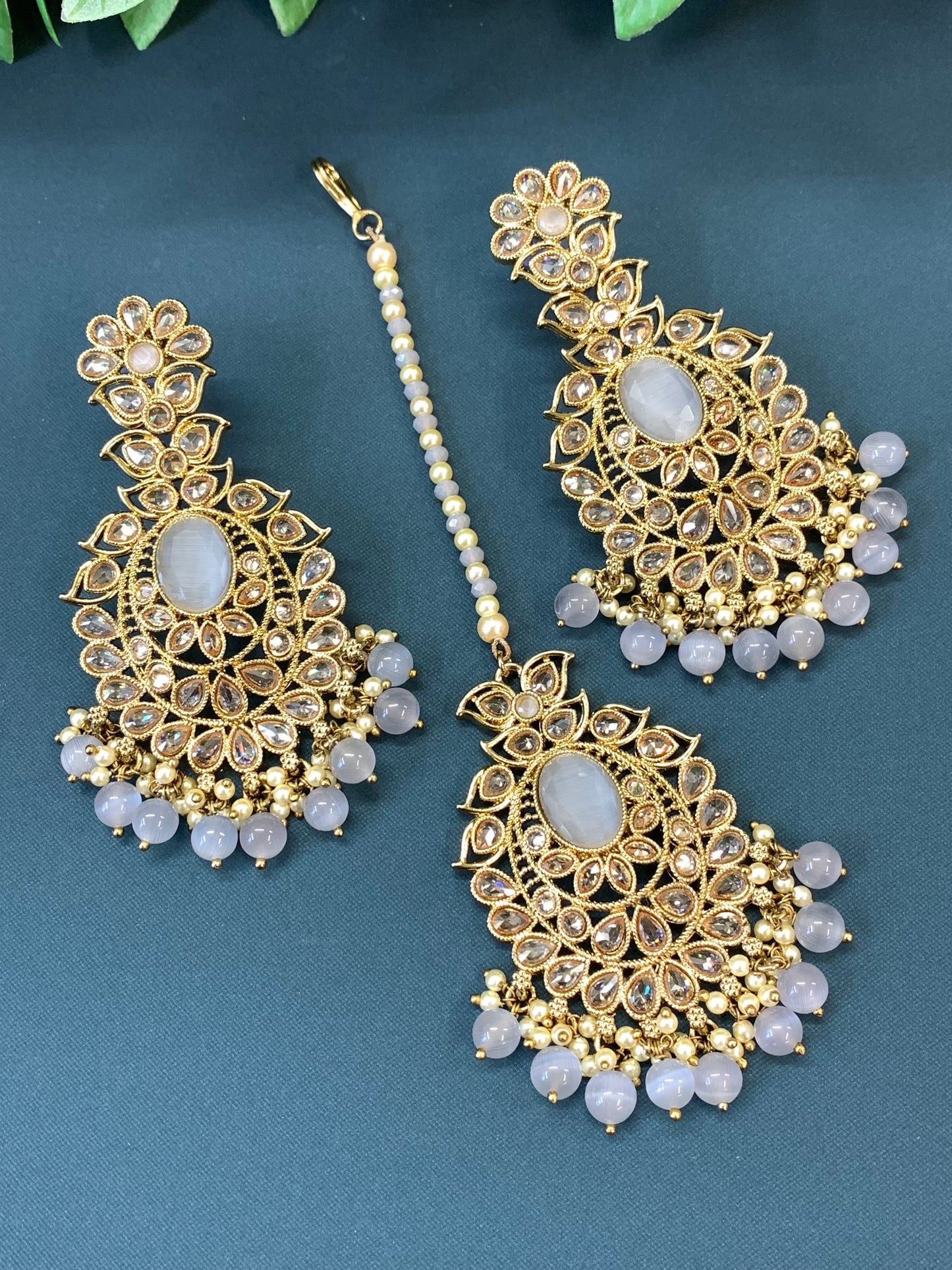 Polki tikka set Rihana in pastel grey