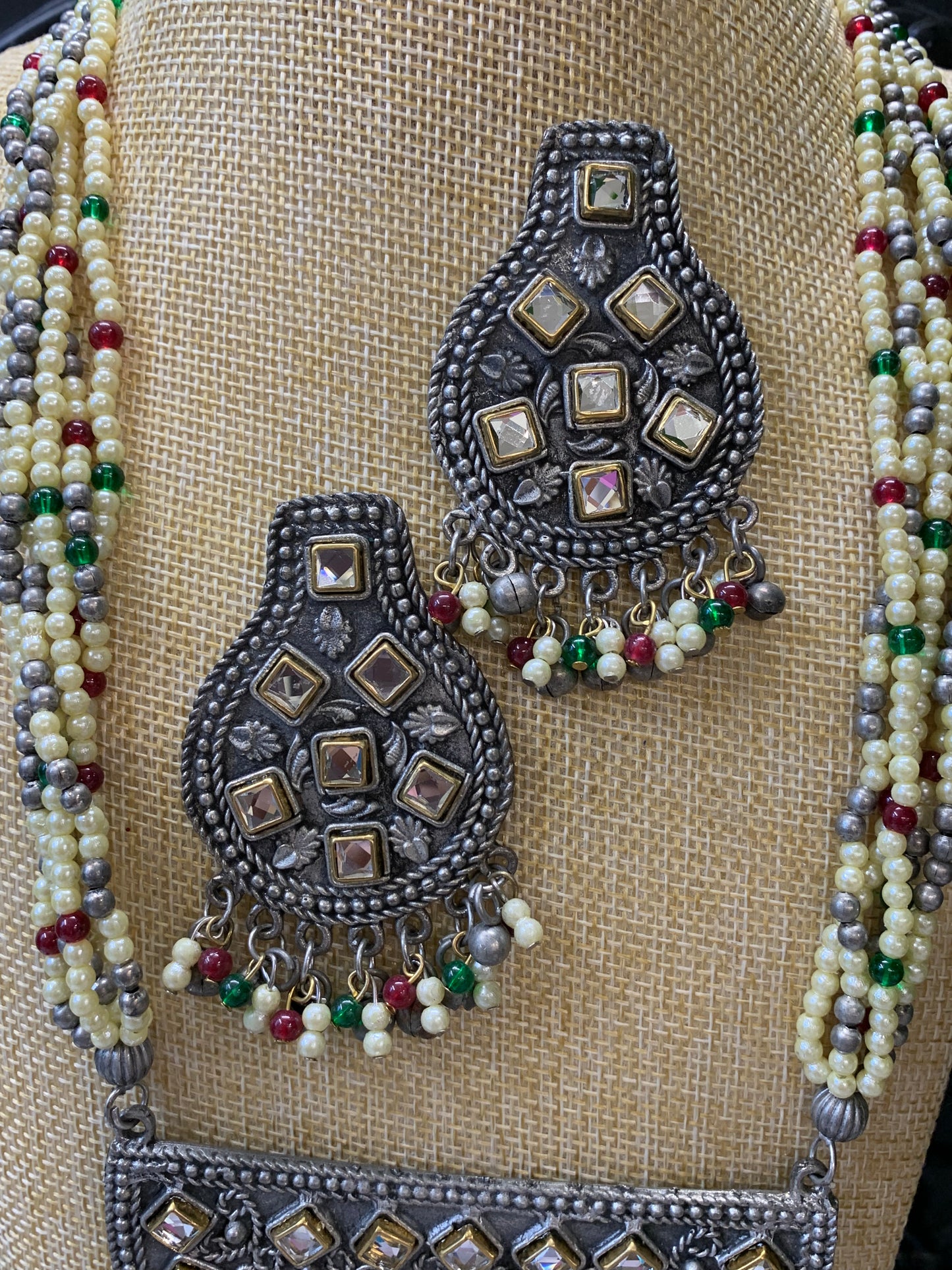 Afgani Black metal oxi with mirror setting