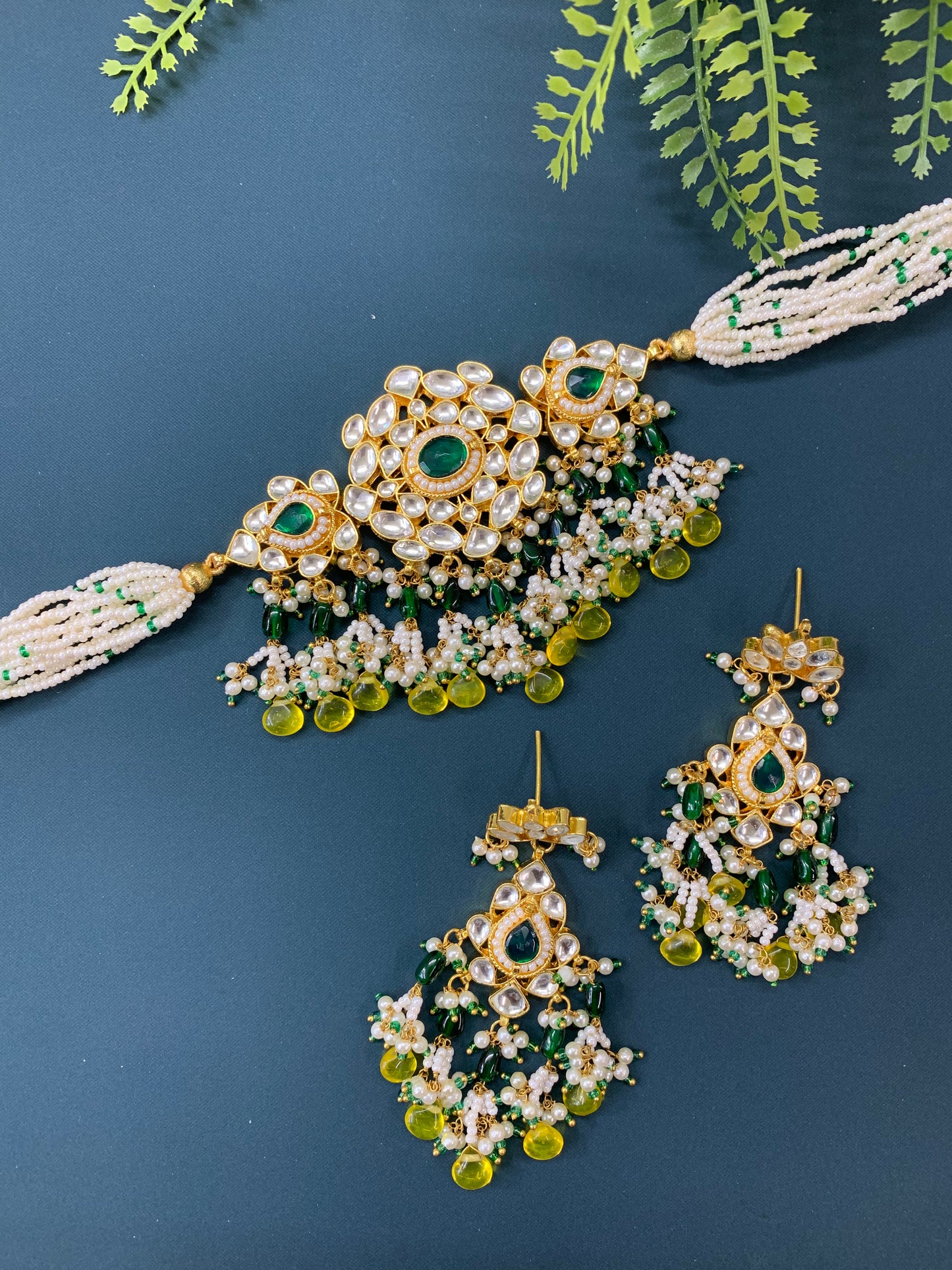 Maisha pachi kundan choker in mahendi / green/lamon yellow