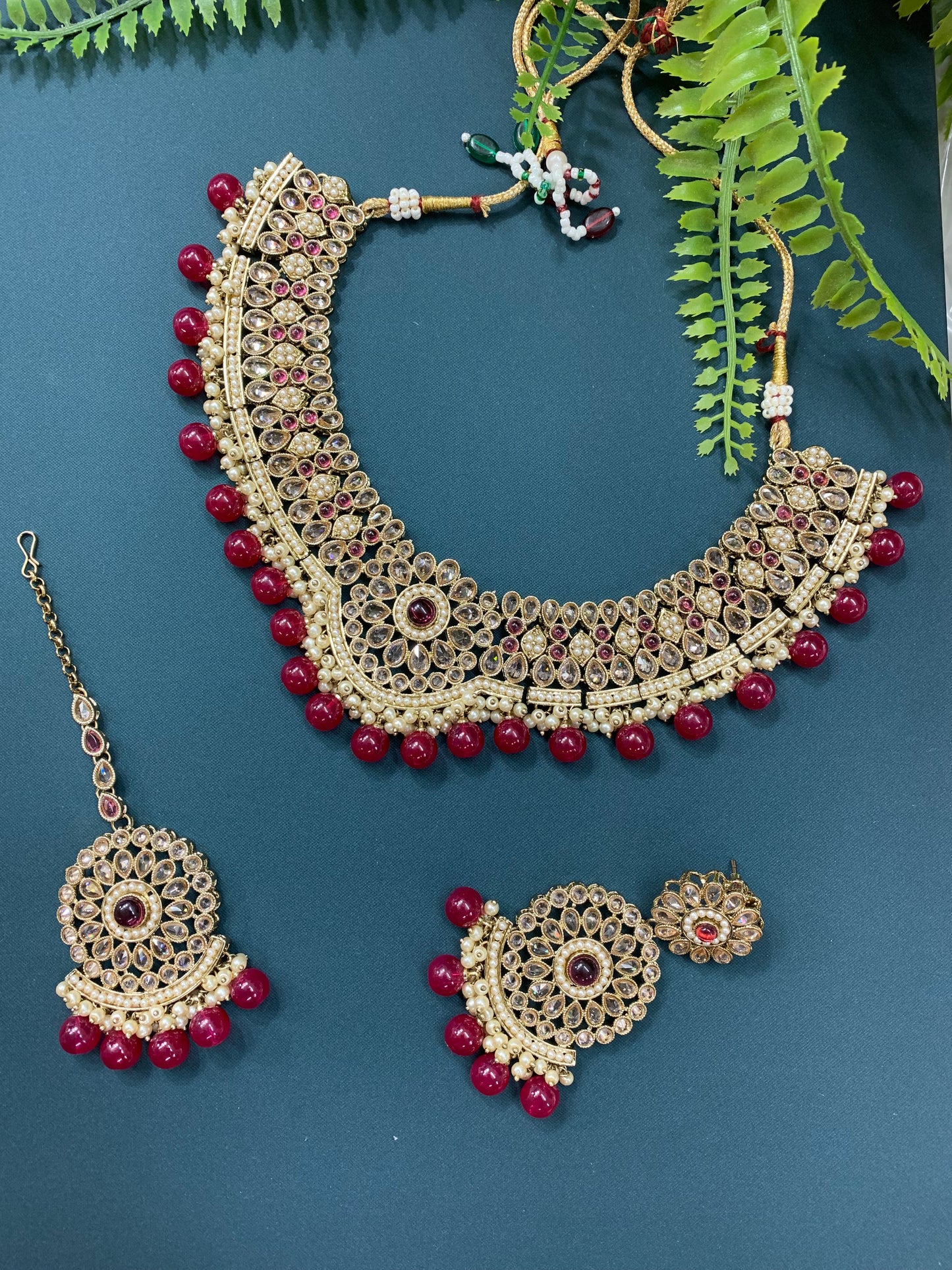 Boruna polki necklace with chandbali in cherry red