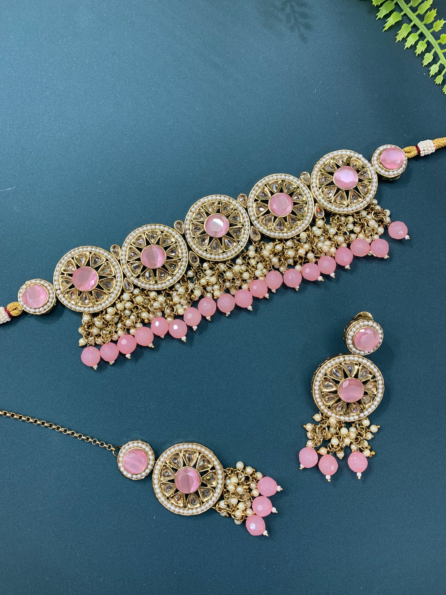 Ayesha polki choker in antique and pink