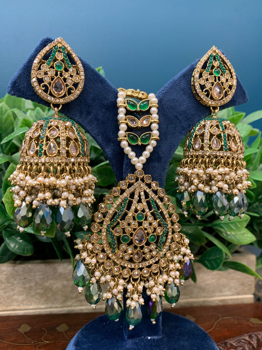 Savana Jhumka/ jhumki tikka set in antique / gold
