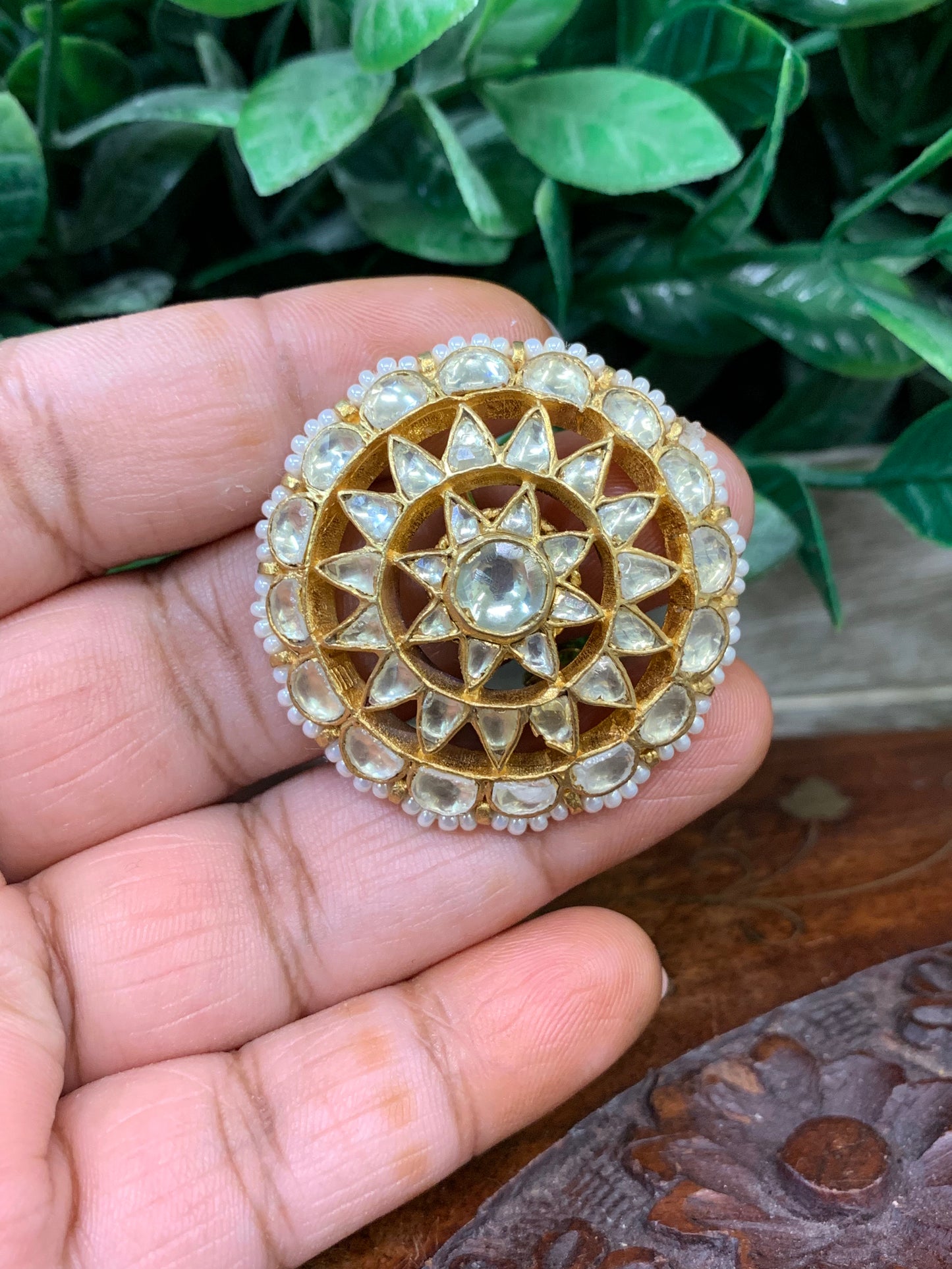 Madhabi pachi kundan ring
