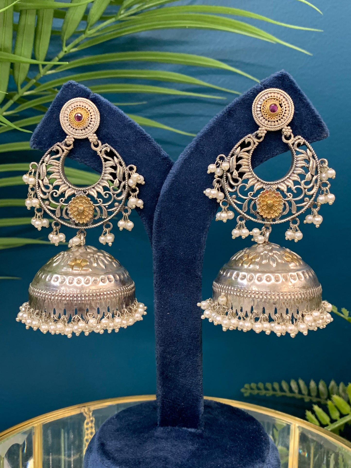 Abel Black metal oxi Silver dual tone jhumki earring