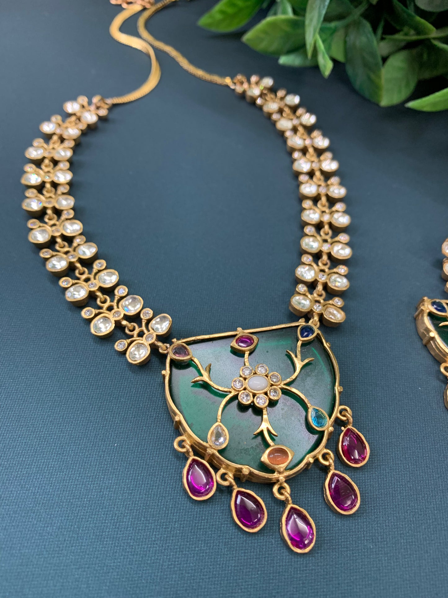 mounted moissanite kundan necklace multi