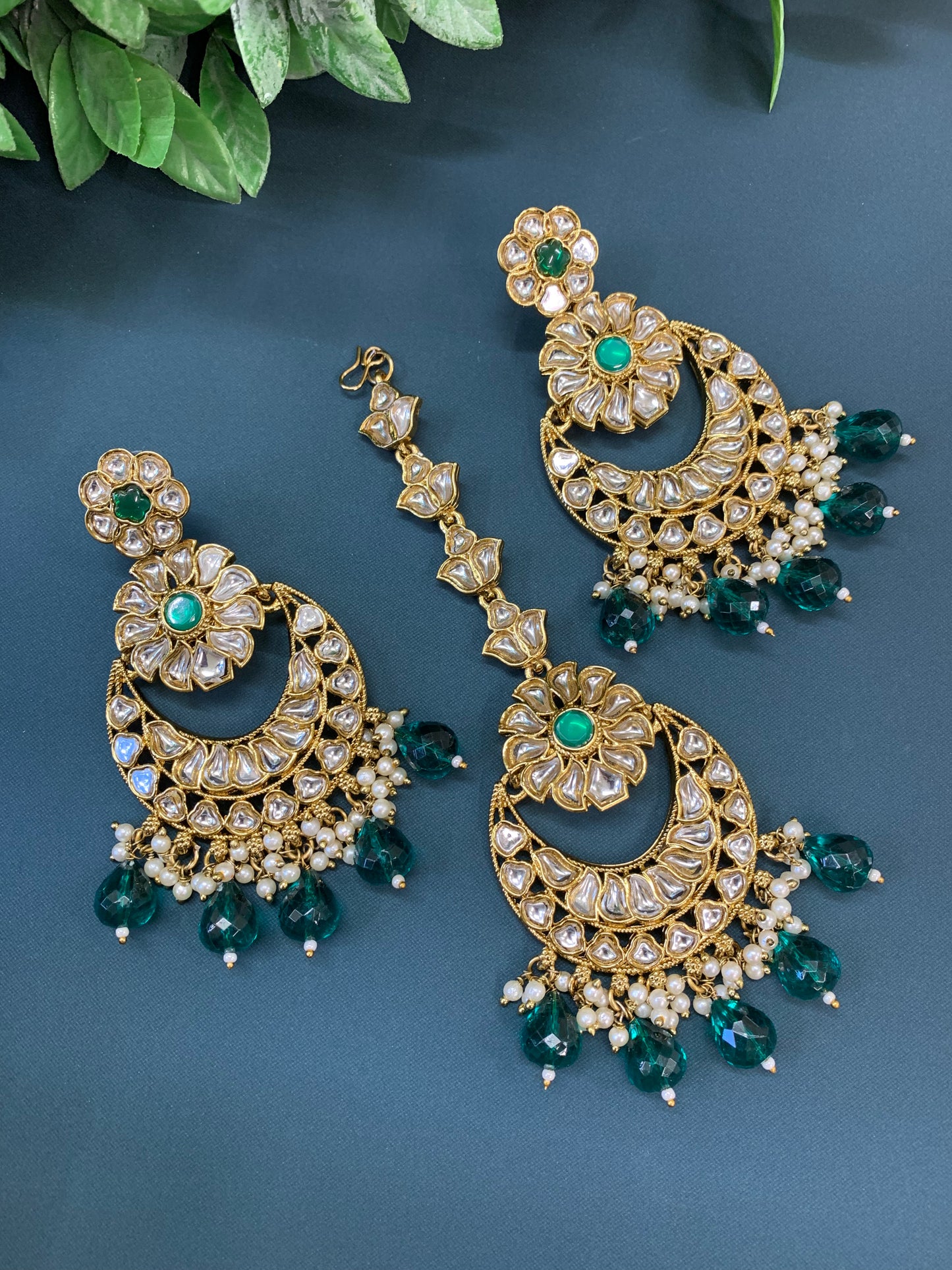 Manjot kundan earring tikka set emerald green