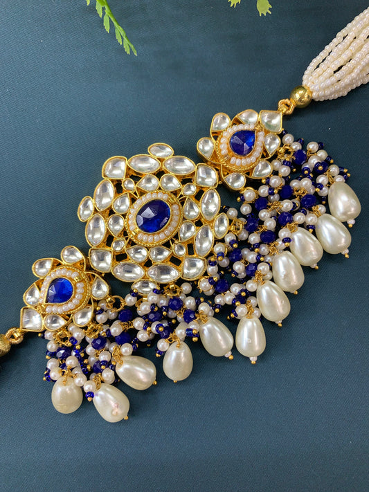 Maisha pachi kundan choker in gold / pearl / navy blue