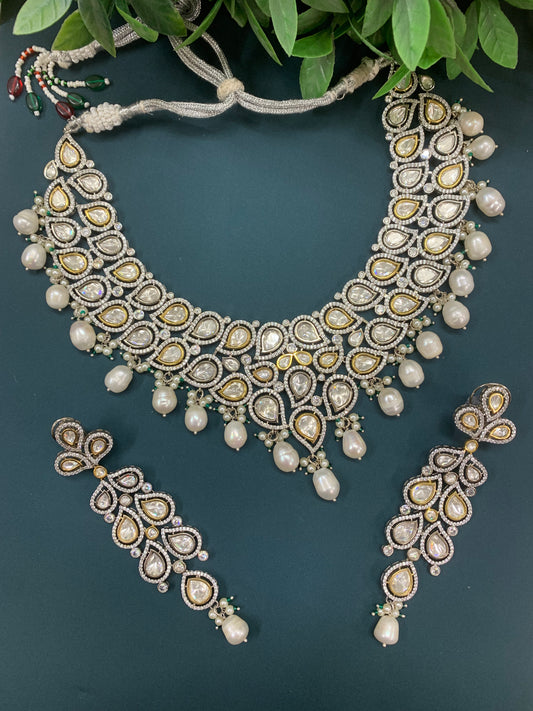 Black and gold Victorian uncut kundan necklace with earring and Tikka