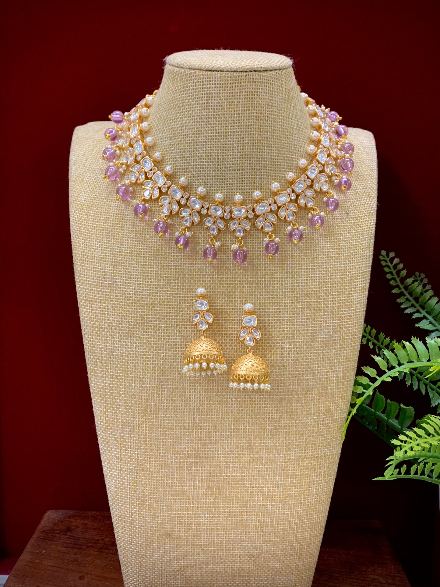Robin tyanni kundan choker / necklace in lavender / lilac