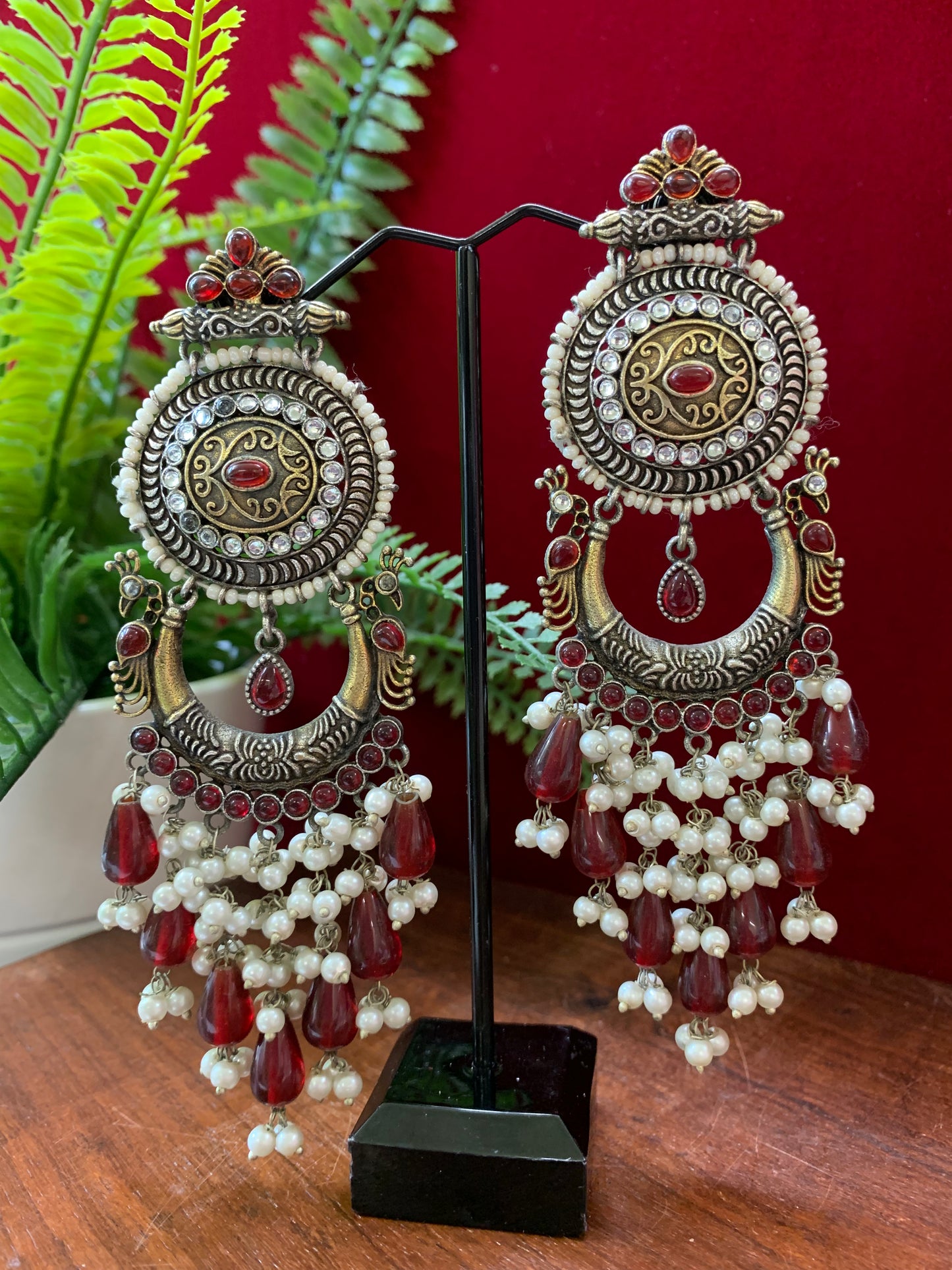 German silver replica earring with Mona Lisa stone work