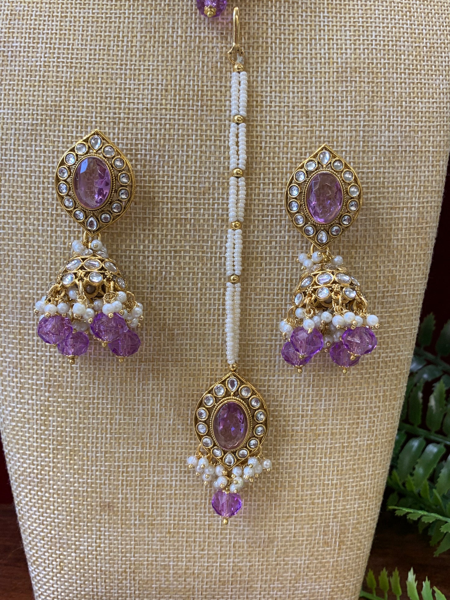 Liyana kundan choker necklace with matching jhumka Tikka