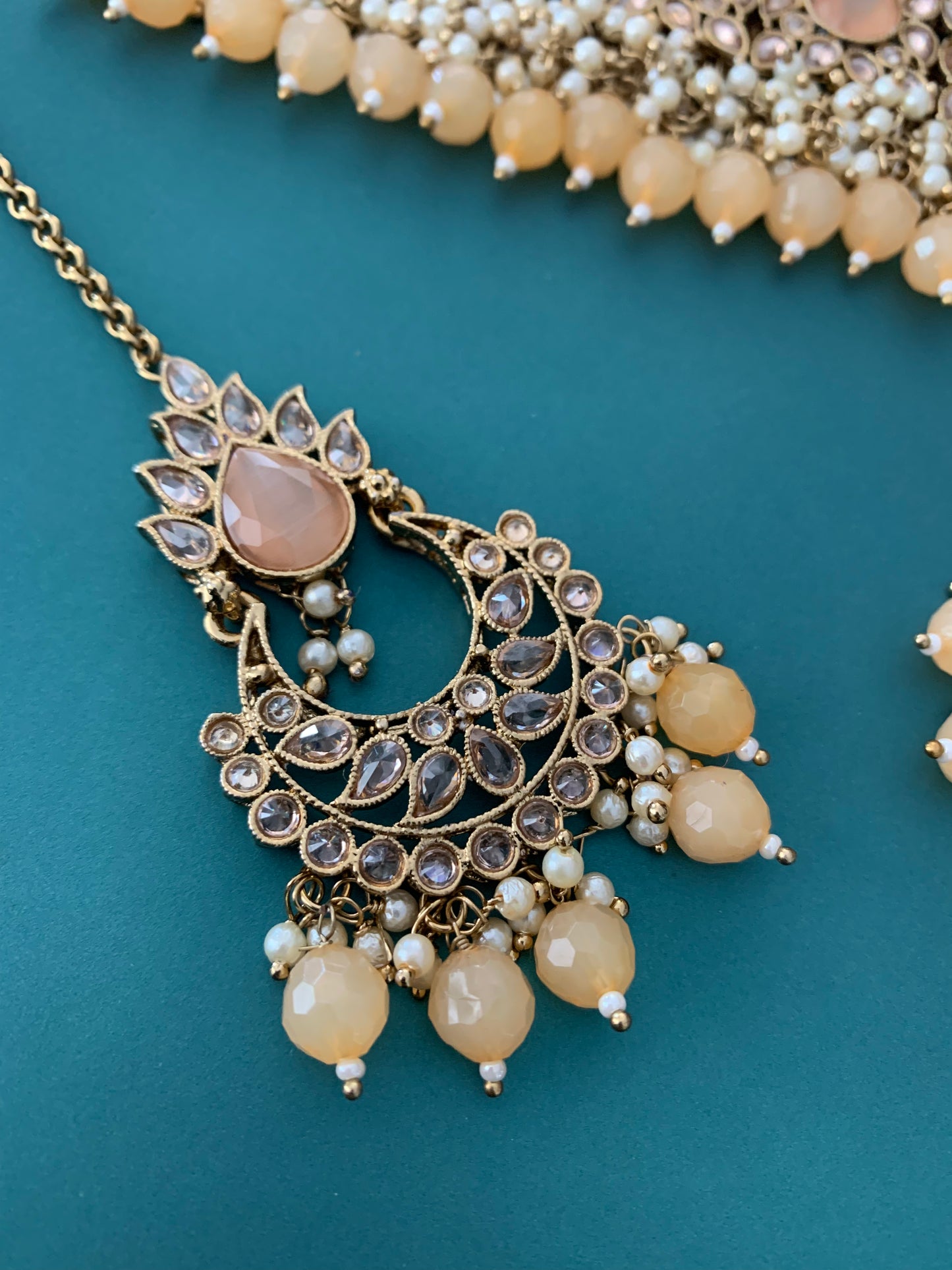 Reverse polki choker Cara