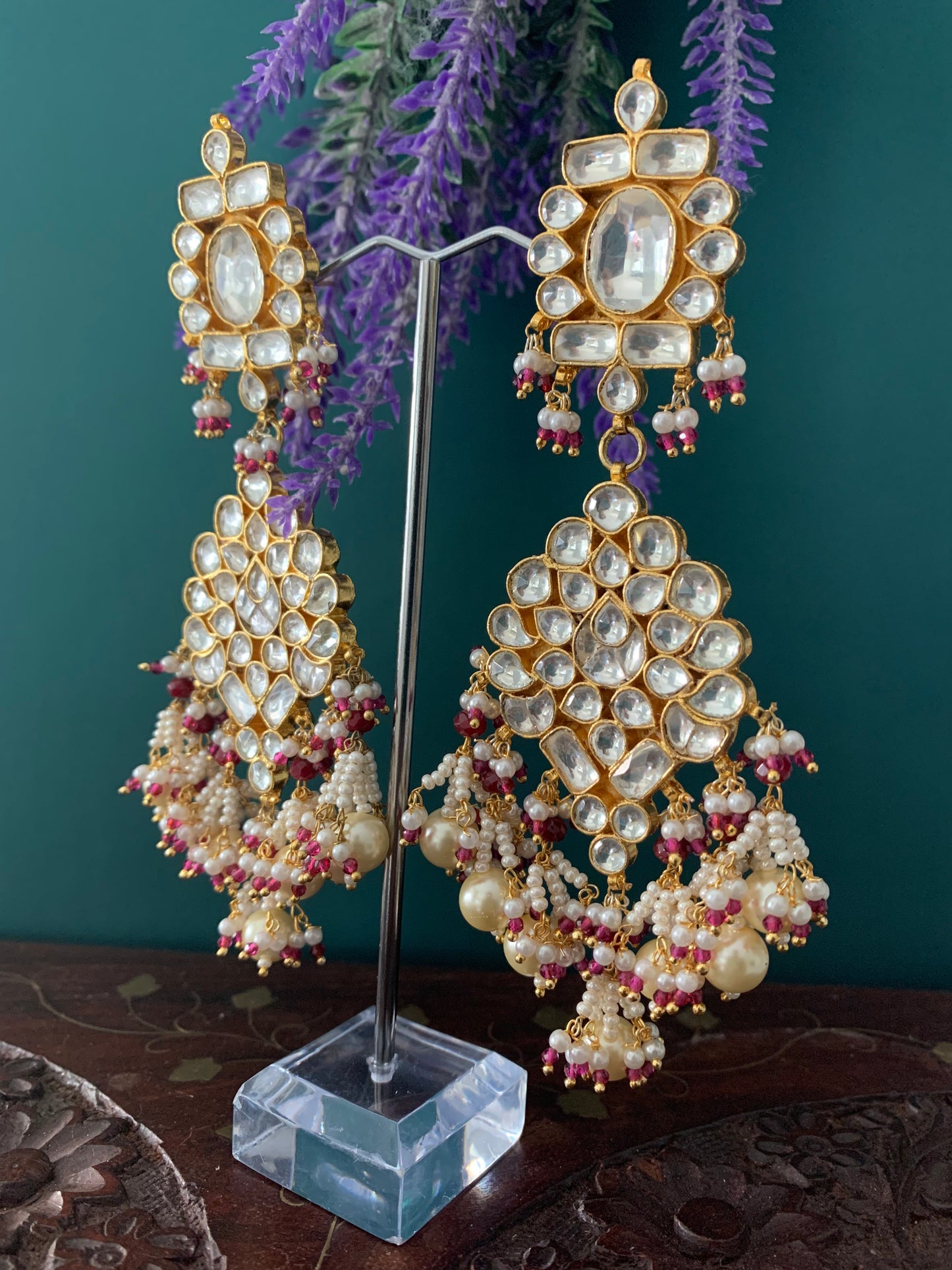 Pachi kundan statement earring Dola