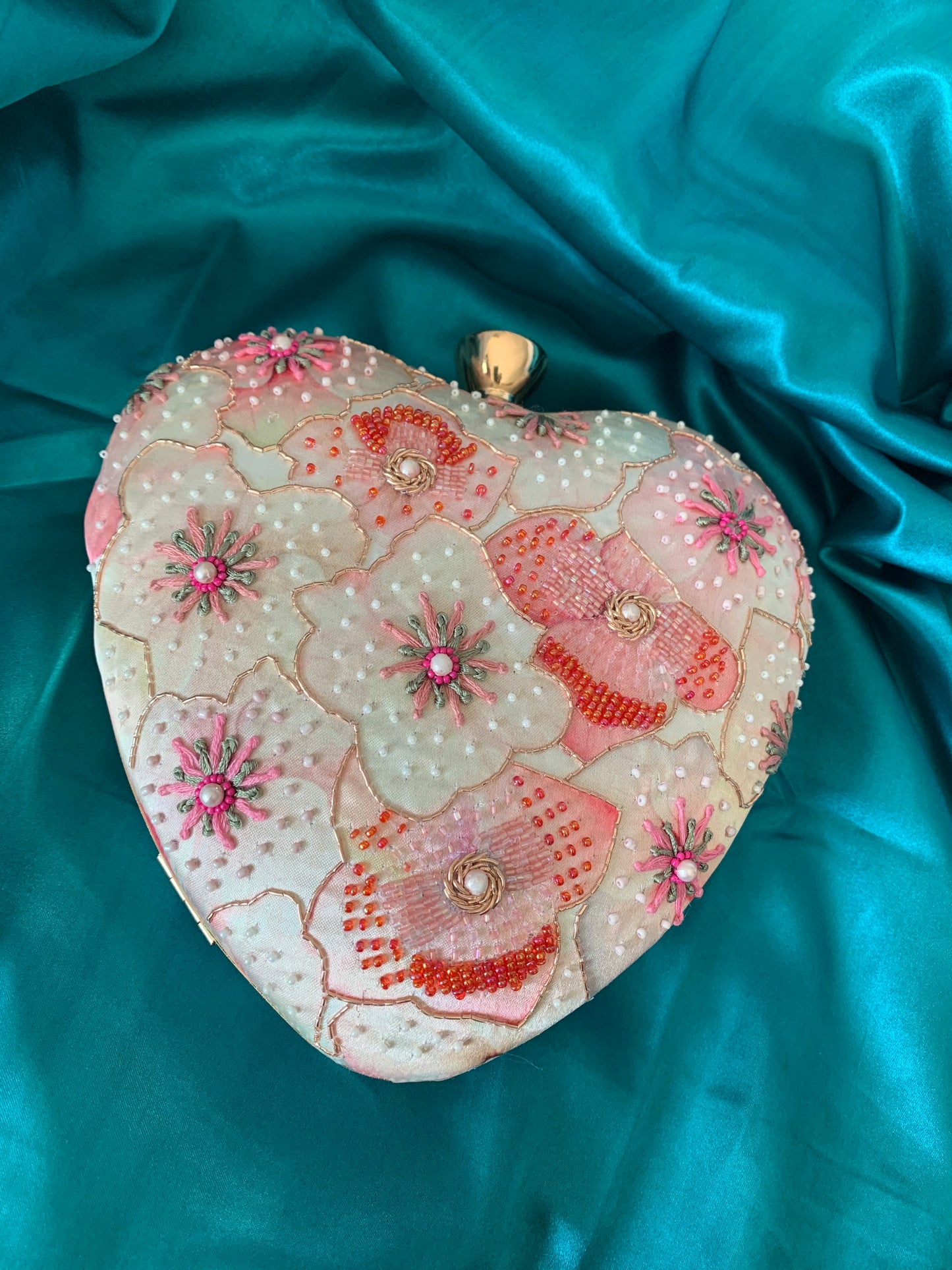 Women handbag/clutch