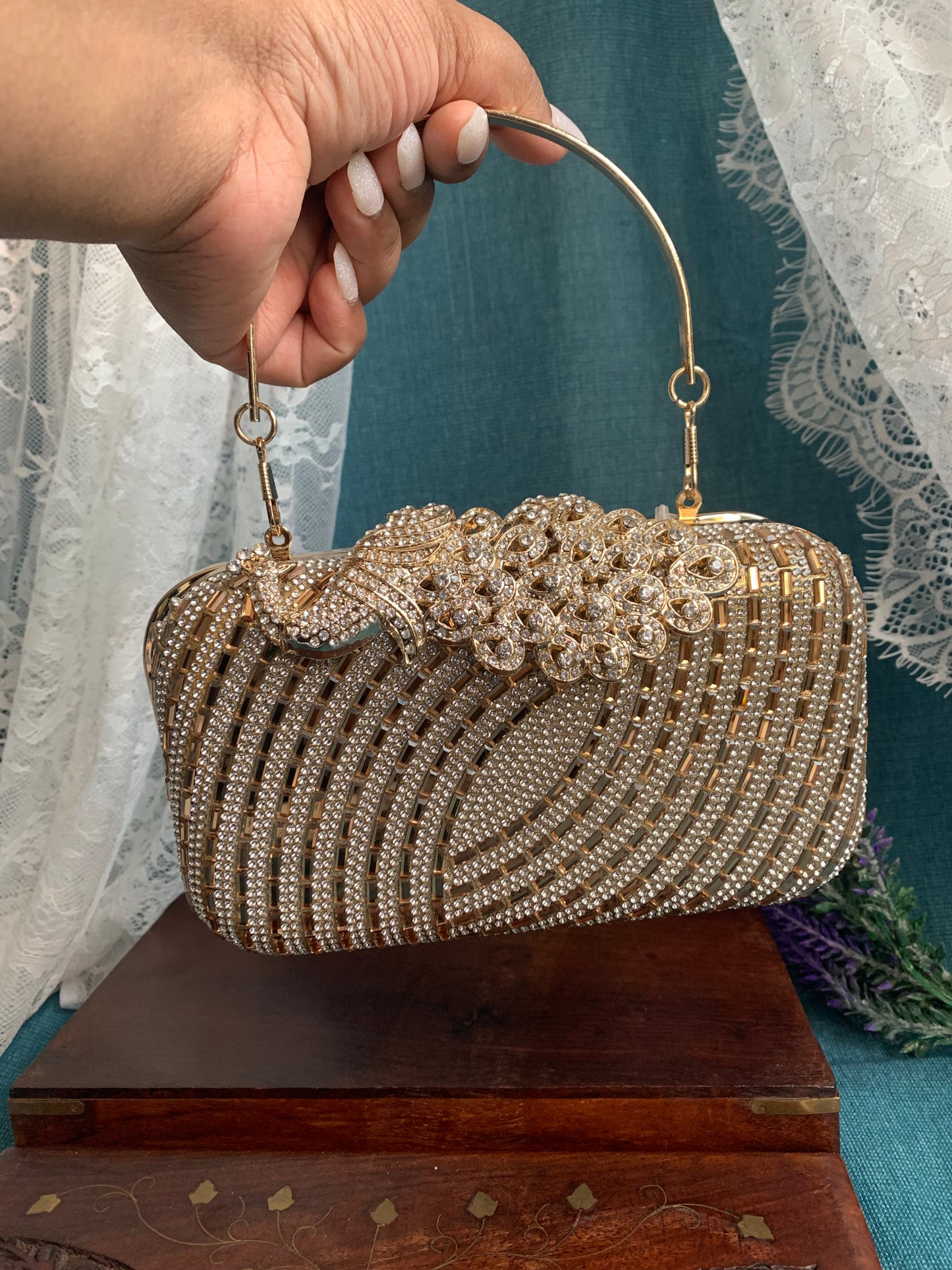 Women handbag/clutch