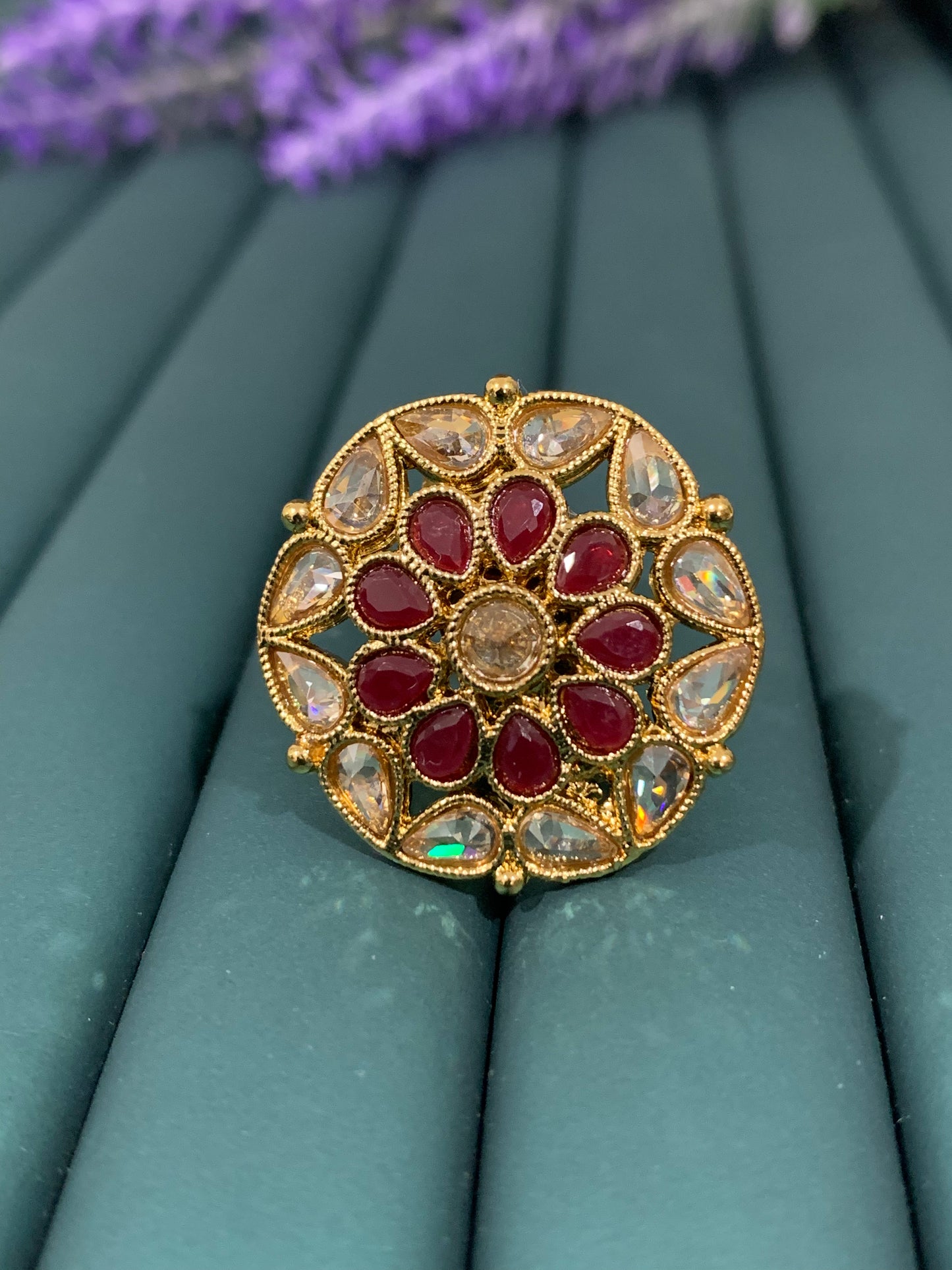 Mini Polki ring in maroon