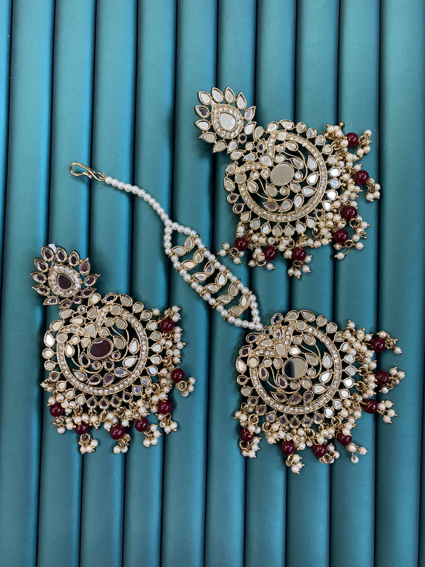 Sahidara Mirror earring tikka set