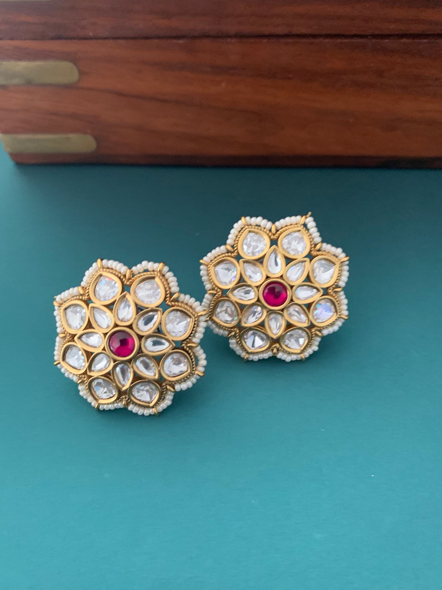 Uncut Kundan studs