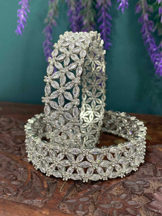 Joslyn Silver American diamond AD / CZ (cubic zirconia)bangle